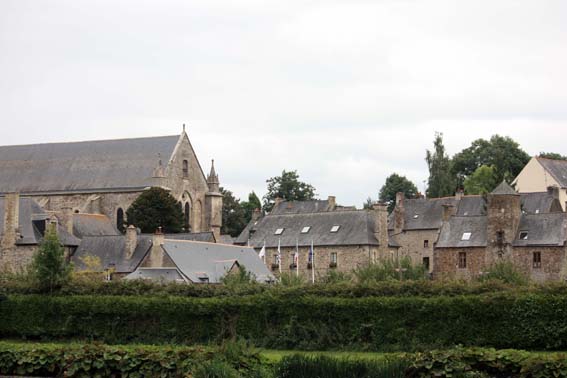 Il faut visiter ce village: 50 fois moins de touriste qu'à Dinan...